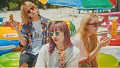 「Chilli Beans.、サマーチューン「pineapple!」MVをグアムで撮影」1枚目/1