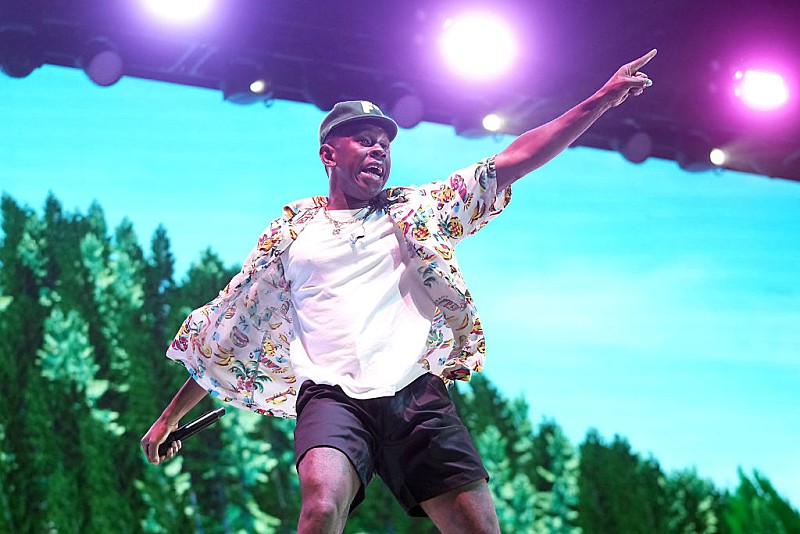 タイラー・ザ・クリエイター、ニューAL『ドント・タップ・ザ・グラス』制作に至った切迫感を説明「じっと座って聴くためのものではない」 