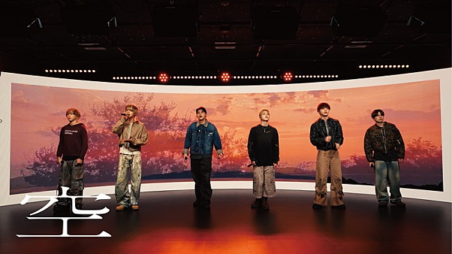 「BE:FIRST、“BESTYの空”と一緒に「空」歌唱」1枚目/2