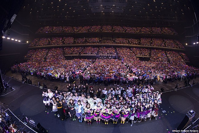 「＜ライブレポート＞「BanG Dream!」の名の下に10バンド50人が集結　2万人と祝福した10周年記念ライブ」1枚目/15