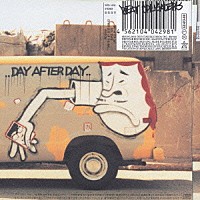 ＢＥＡＴ　ＣＲＵＳＡＤＥＲＳ「 ＤＡＹ　ＡＦＴＥＲ　ＤＡＹ／ＳＯＬＩＴＡＩＲＥ」