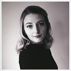 ケイティ・ジョージ ジョセリン・グールド トーマス・ヘインバック ヤコブ・ワツク エリック・ウォン ヴァージニア・マクドナルド カイル・ポグリン ニック・フォゲット「ポートレイト・オブ・ケイティ・ジョージ」