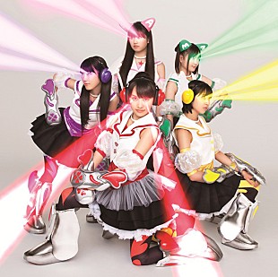 「ももクロ 制服姿や爆破シーンありの『Ｚ女戦争』MV解禁」