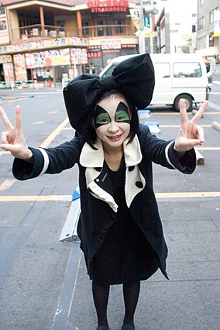 「アイドルがマキシマム ザ ホルモンをオマージュ!?　激震走る」