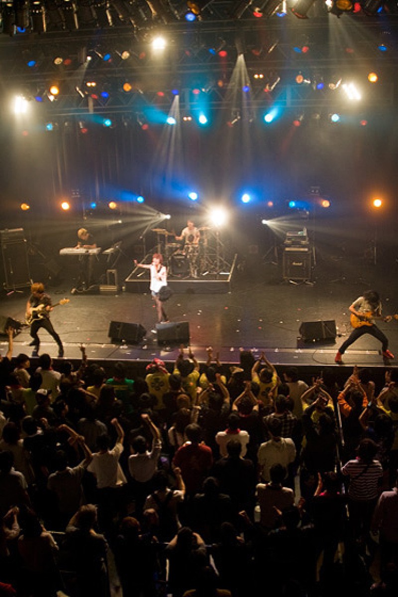 アイドルからバンドまで集結！ 渋谷でガールズライブ