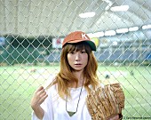 「YUKI演じる女の子に恋したゴリラの物語 新曲MV独占公開」1枚目/1