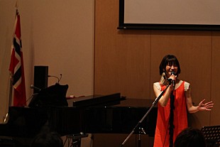 「竹仲絵里 ノルウェー王国大使館で号泣!?」