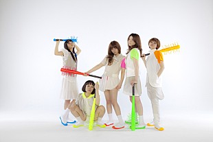 「avex移籍第1弾Sg発売で浮かれるアイドル「FRIDAY載りたい」」