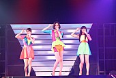 Perfume「Perfume 武道館公演で「芋っこ3人でもホンマに夢は叶うんじゃ」」1枚目/1