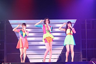 「Perfume 武道館公演で「芋っこ3人でもホンマに夢は叶うんじゃ」」