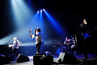 「今年から褒め言葉！ 怒髪天が“おっさん”なライブ」