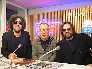「エレクトリック・メアリー、自分の曲がわからず」