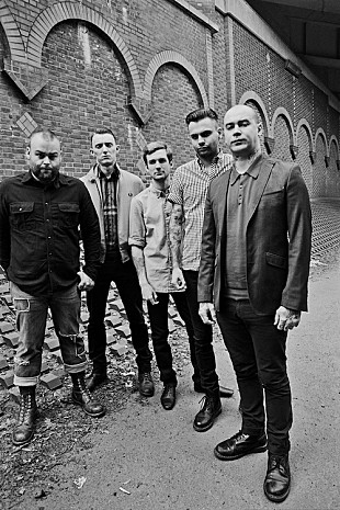 「UKパンク／ハードコア・シーンを牽引するギャロウズの新作が完成」