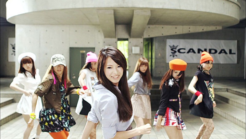 「「ピンヒールサーファー」のMV」3枚目/10