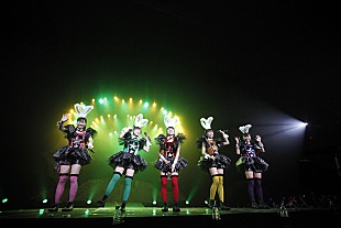 「ももクロ 女性限定ライブでバニーからメイドまで“妄想”」