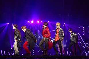 「SHINee 初となる香港での単独公演が大盛況で終了」
