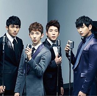 「2AM TOP10ヒットシングル完全収録の1stアルバム発売決定」