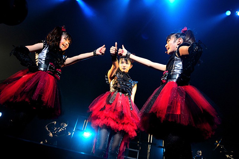 BABYMETAL「」2枚目/9