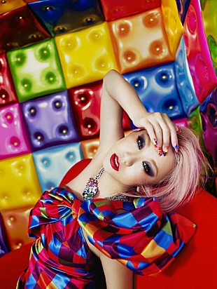 「倖田來未 蜷川実花撮影のジャケット写真公開」