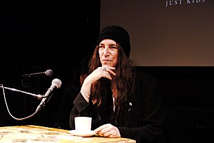 「パティ・スミス 来日記者会見で広島への想いを語る」