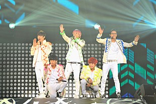 「B1A4 日本1stコンサートで1万人魅了、「めっちゃ、好きやねん」」