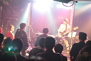 「宅録女子シンガー バレンタイン直前のガールズフェスで新境地」