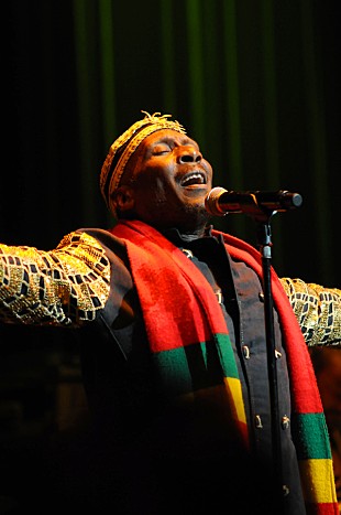 「ジミー・クリフ 愛と情熱迸る歌声で魅せたレゲエ・ミュージックの真髄」