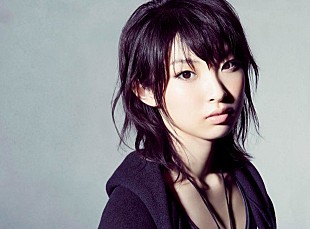 「家入レオ “大切な場所の1つだった”高校を卒業」