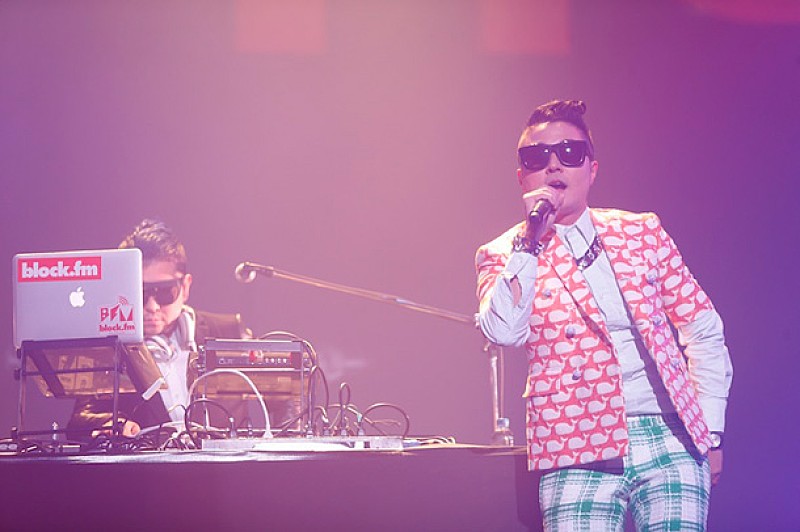 m-flo「」3枚目/3