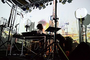 「AZUMA HITOMI 初顔出しUSTライブのダイジェスト公開」