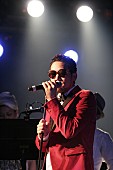 ＪＡＹ’ＥＤ「JAY&amp;#039;ED with special guest Ms.OOJA 公演 ジュークボックスから溢れる喜びに満ちたステージ」1枚目/4