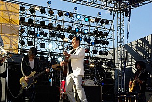 「加山雄三 史上最高年齢でアラバキ出演、約1万人と「サライ」大合唱」