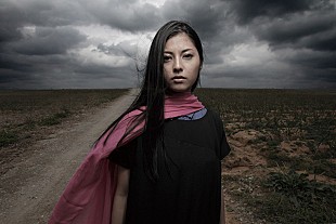 「沖縄が生んだ美人唄者 上間綾乃 新アルバム発売＆フジロック初出演」