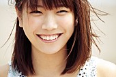 山崎あおい「山崎あおい リリース間近の新曲「夏海（なつみ）」で月間1位獲得」1枚目/3