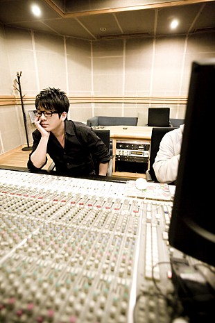 「シン・スンフン 韓国ドラマ『君の声が聞こえる』OSTに参加」