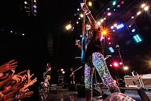 「SCANDAL 偏見吹っ飛ばすアクト＆芸人顔負けトーク「怒られんで！」」