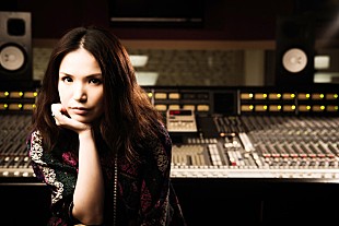 「Superfly J-WAVEの為に書き下ろし「信念を持って生きていきたい」」