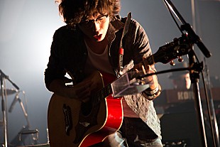 「高橋優、最新アルバムを引っさげ、ホールツアー開始」