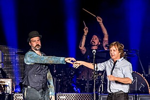 「ニルヴァーナ、『イン・ユーテロ』20周年記念盤をリリース」