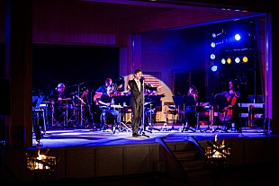 「藤井フミヤ 伊勢神宮で史上初の快挙 世界平和を願って歌う」