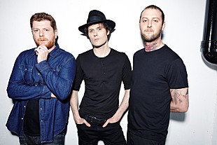 「ザ・フラテリス 5年4か月ぶりの新作が10月に発売」