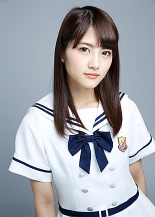 「乃木坂46の若月佑美 【二科展】デザイン部で2年連続入選」