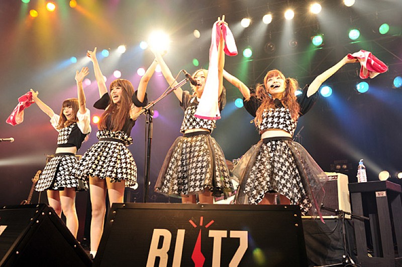 Ｓｉｌｅｎｔ　Ｓｉｒｅｎ「読モバンド サイサイがBLITZワンマン大成功、聖夜ライブ開催も」1枚目/7