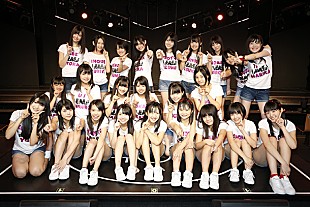 「HKT48 田島芽瑠、朝長美桜ら研究生による劇場1周年公演でサプライズ発表」
