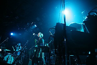 「yui新バンドFLOWER FLOWER 自主企画2マン完走、来年には“丸いモノ”も作りたい」