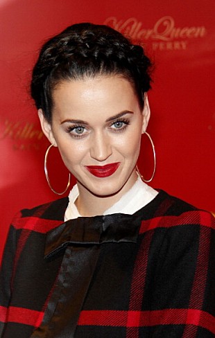 「ケイティ・ペリー、“美へのアプローチ”をファンと共有」