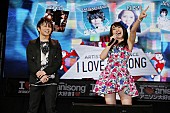 水樹奈々×Ｔ．Ｍ．Ｒｅｖｏｌｕｔｉｏｎ「T.M.R.×水樹奈々 海外でも人気抜群「みんなの愛をビシビシ感じて、私最高です!!」」1枚目/2