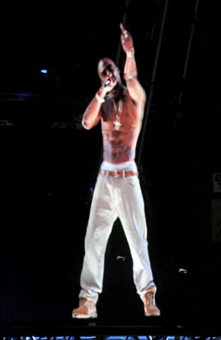 「長らく待たされた2パックの伝記映画、来年に撮影開始」