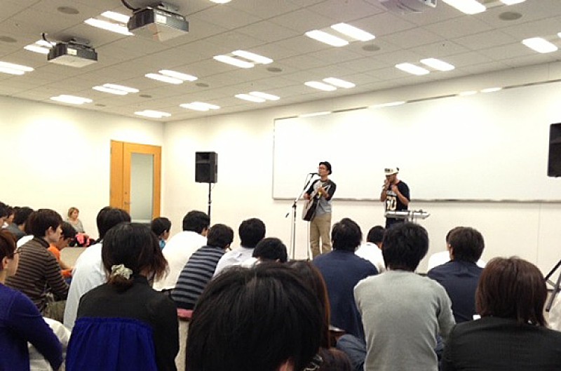 カサリンチュ Yahoo! JAPAN本社の会議室でサプライズライブを実施