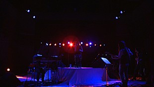 「Aimer 恒例ネットライブで阿部真央提供の「words」など初披露」